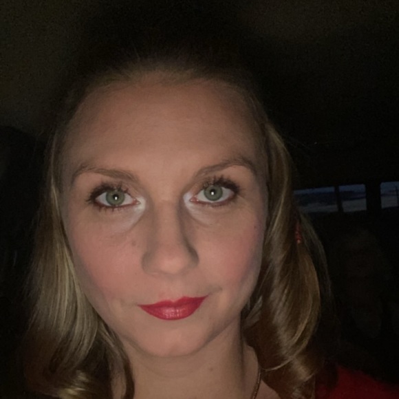 Meet your Posher, Jessie - Picture 2 of 2